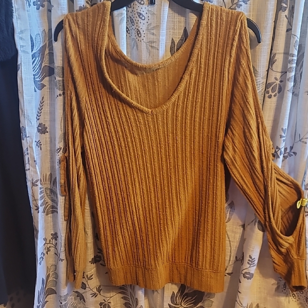 Women's Ribbed Tan Sweater